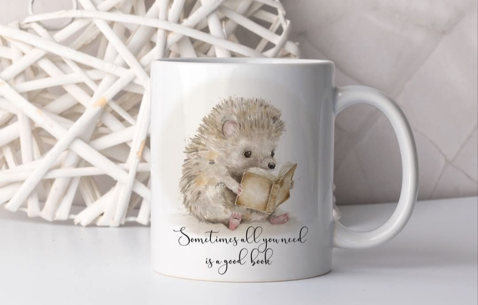 Reading hedgehog mug
