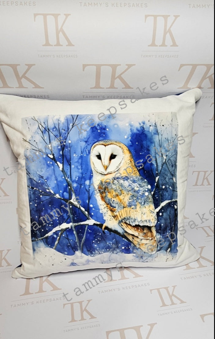 Blue owl cushion