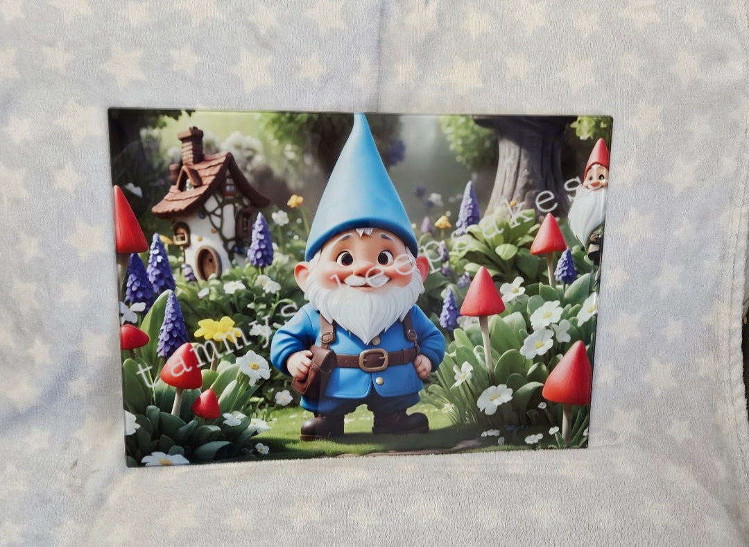 Gnome chopping board